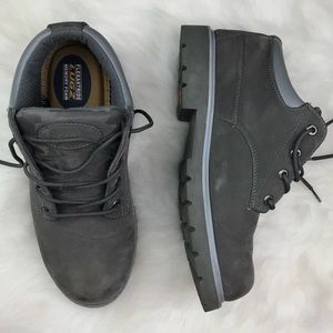 lugz boots waterproof